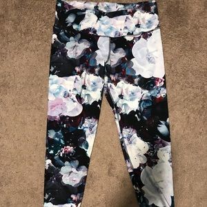 Old Navy Active Leggings